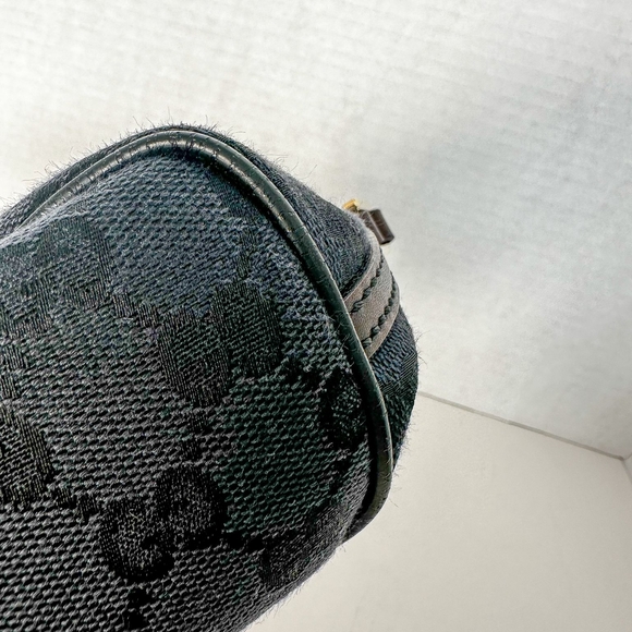 Auth GUCCI GG Canvas Pouch Purse Hand Bag Black Canvas - Picture 13 of 16